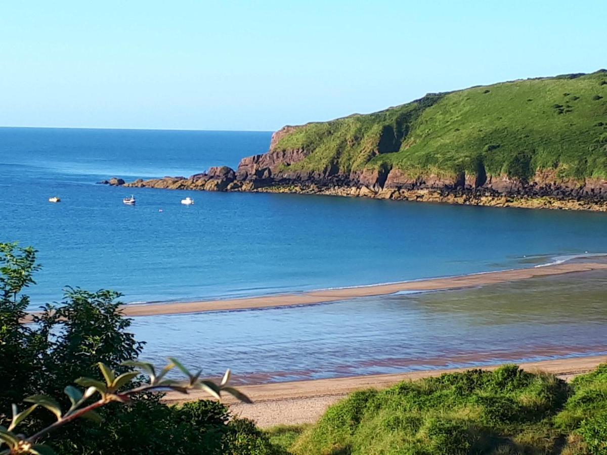 A Beach Holiday In Pembrokeshire エクステリア 写真